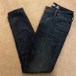 Old Navy Rockstar Super Skinny High Rise Jeans